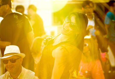 Los Cabos famous attractions pelican rock, lover's beach, sea lion colony Cabo San Lucas Arch full open bar onboard dj music snacks sail the Pacific Ocean. Cabo sunset pacific oceanbest party boat